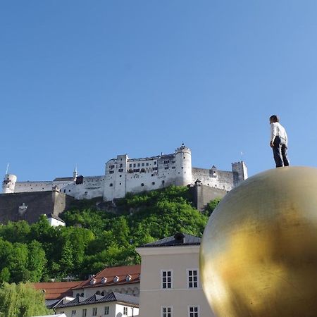 Sishaus - View At Mozarts Hostel Salzburg Exterior photo