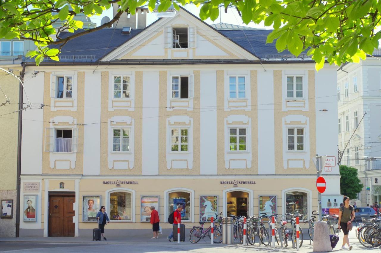 Sishaus - View At Mozarts Hostel Salzburg Exterior photo